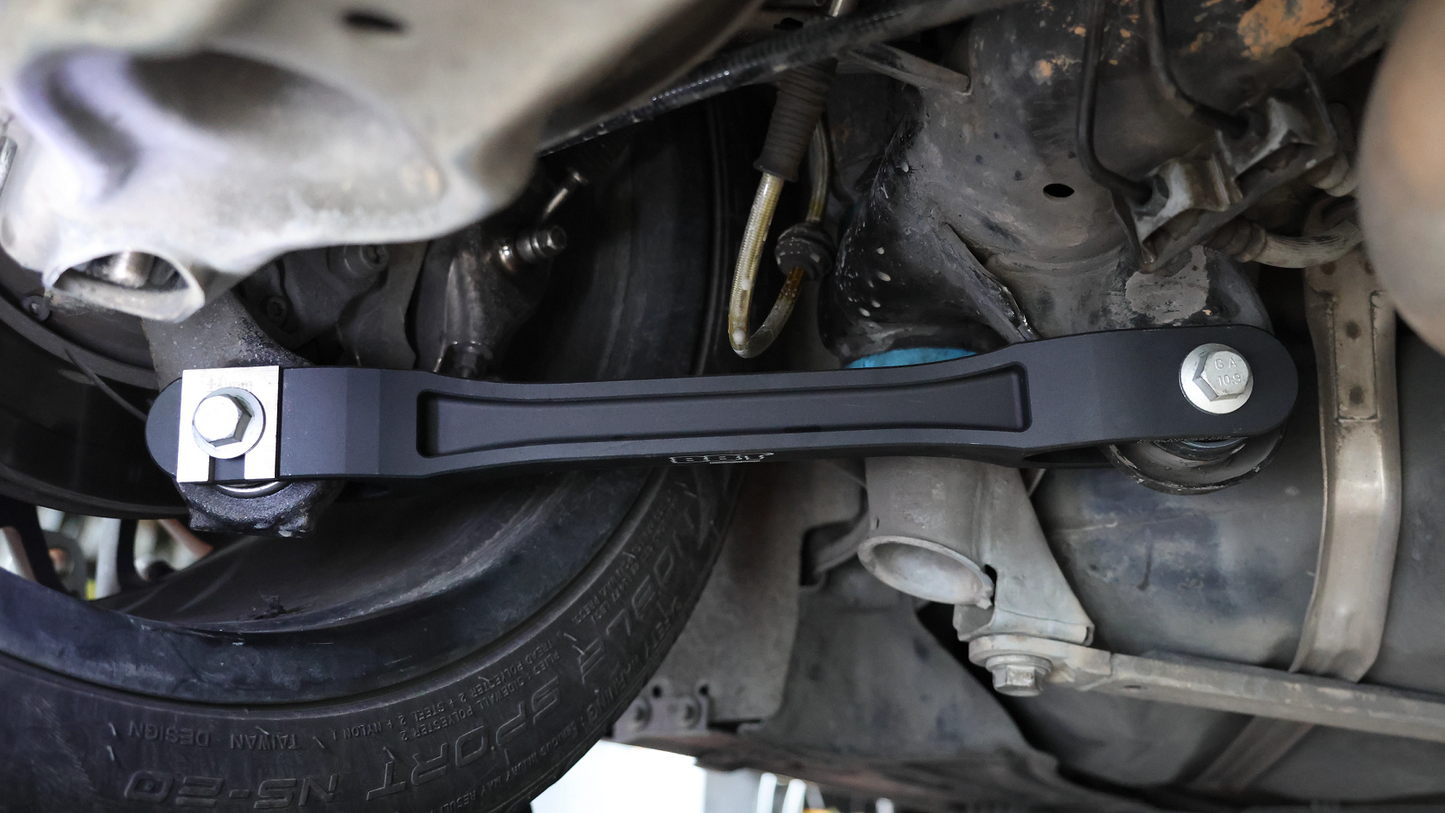 BBT Racing BMW E8X / E9X - Rear Suspension components